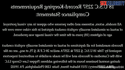 Young slut masturbated with her favorite toy, Hailee Steinfeld A.I.