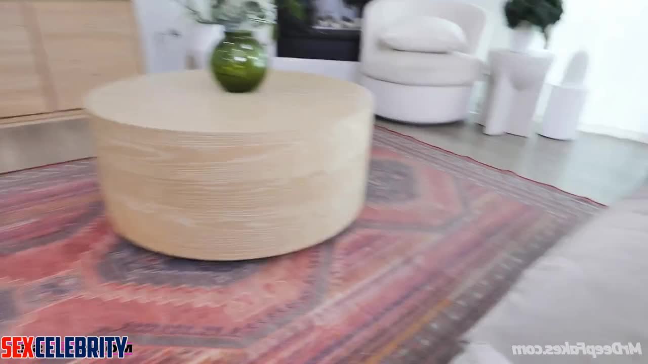 Morena Baccarin seduced her stepbrother, deep learning program - DeepFakesCeleb