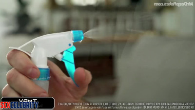 Lover licking her clean pussy after the bath - Emilia Clarke face swap