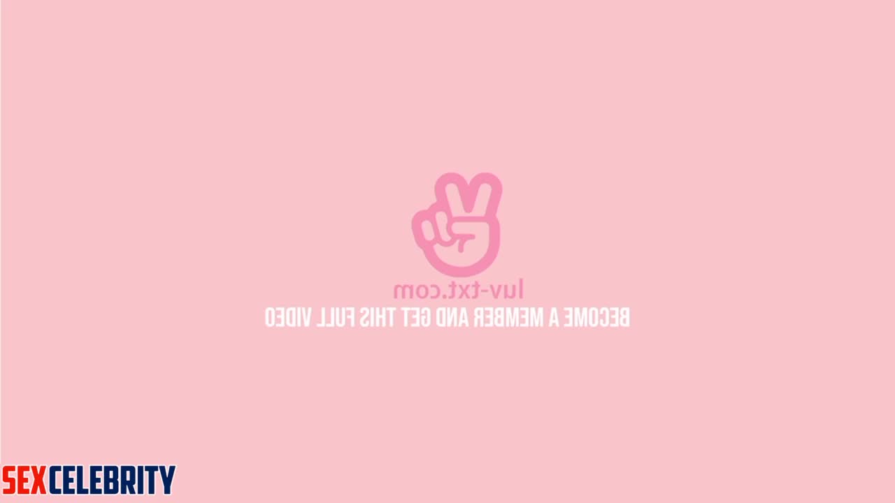 마크 NCT Naked Mark let his friend lick his ass - DeepFakesCeleb