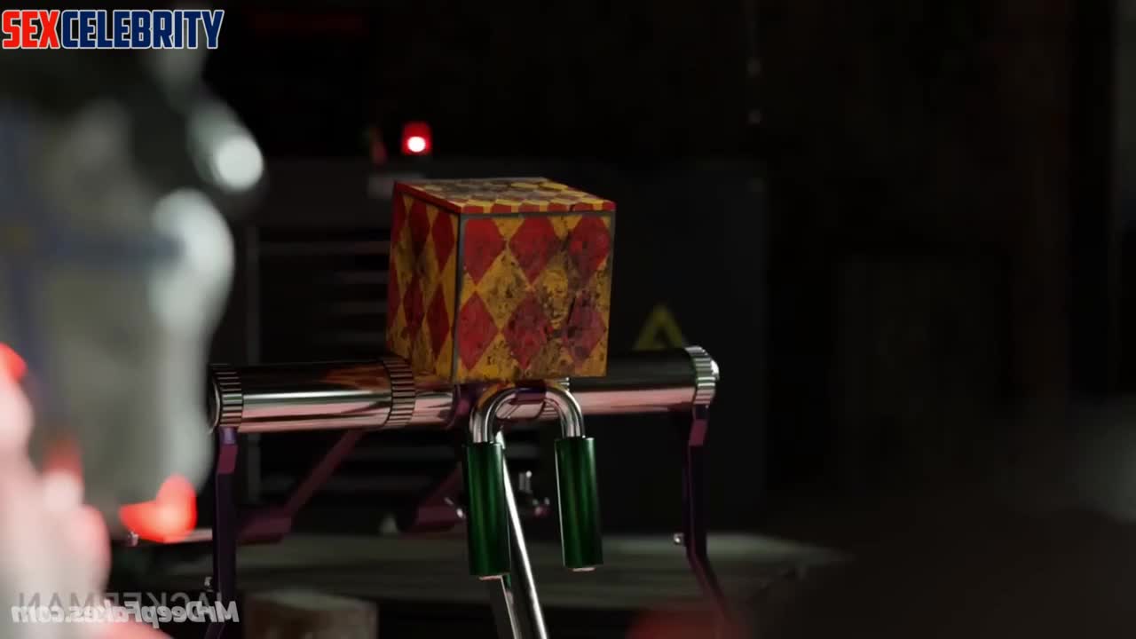 Harley Quinn fucking Anne Hathaway right in the mouth, porn cartoon tape