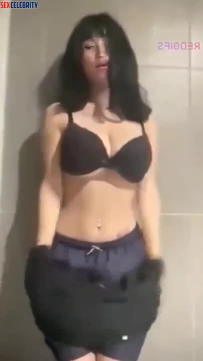 AI Jackie Guerrido strips naked in front of the camera and gives a blowjob