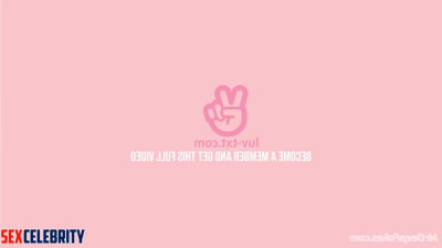 Handsome gay playing with his hard nipples, Jungwon (정원 엔하이픈) gay fakeapp - DeepFakesCeleb