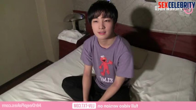 Guys decided to have some oral fun / 원우 세븐틴 Wonwoo hot gay porn - DeepFakesCeleb