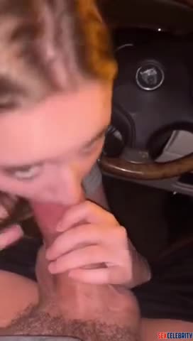 Hot AI Latina Sissi Fleitas giving road head