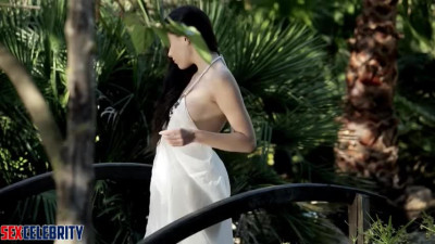 Fake Karine Ferri masturbates like a goddess until orgasm - DeepFakesCeleb