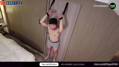 Lady playing with his nipples with clothespins, Yuqi (G)I-DLE ai 송우기 누드 - DeepFakesCeleb