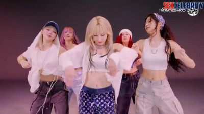 (르세라핌 연예인 섹스) LE SSERAFIM pmv porn - someone leaked their sex tapes - DeepFakesCeleb