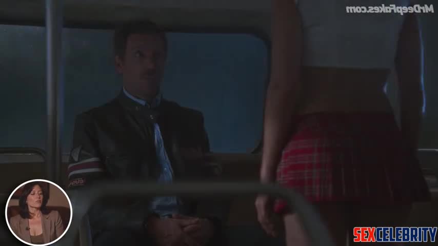 Sexual scene of Lisa Edelstein dancing striptease fake celebrity porn